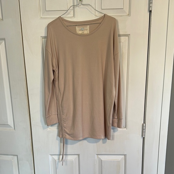 Cupio light pink top size large women’s - Picture 1 of 4